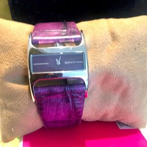 EUC DKNY watch